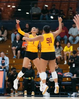 Image post by @uscwomensvolley on Instagram