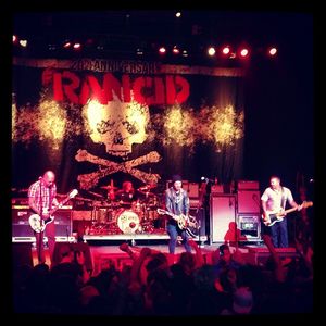 Image post by @thewarfield on Instagram