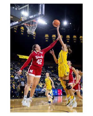 Image post by @annafuderphotography on Instagram