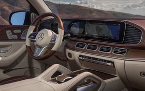 Image post by @MercedesBenzUSA on Twitter