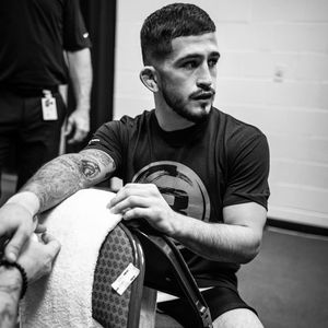 Image post by @bellatormma on Instagram