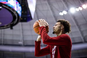 Image post by @KUHoops on Twitter