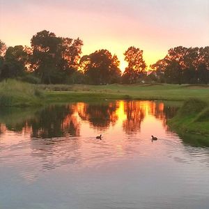 Image post by @glenelggolf on Instagram