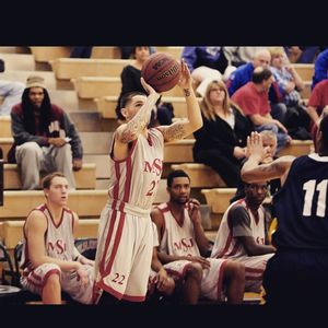 Image post by @whit3_iverson on Instagram