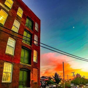 Image post by @westernavearts on Instagram