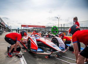 Image post by @mahindraracing on Instagram