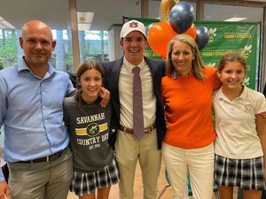 Image post by @auburnmgolf on Instagram