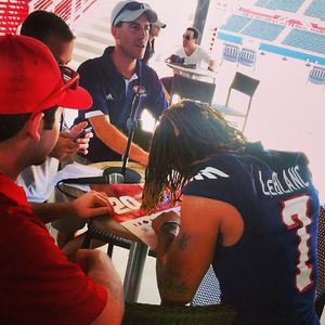 Image post by @faufootball on Instagram