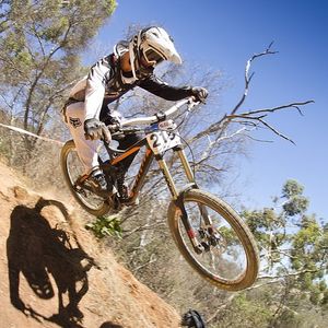 Image post by @foxmtb on Instagram