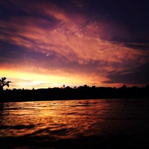 Image post by @nicktroutmankayak on Instagram