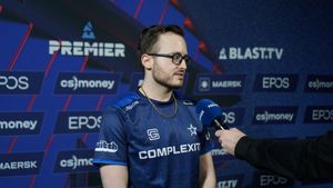 Image post by @Complexity on Twitter