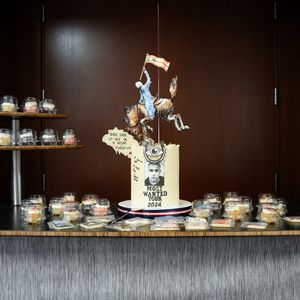 Image post by @capitalonearena on Instagram