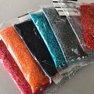 Image post by @beadcache on Instagram