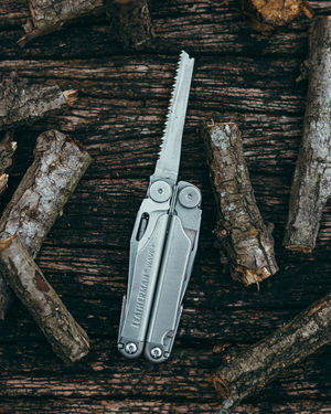 Image post by @leathermantools on Instagram