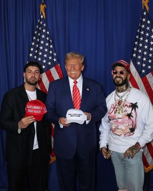 Image post by @reggaetontv on Instagram