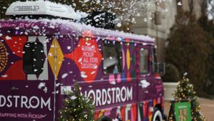 Image post by @Nordstrom on Twitter