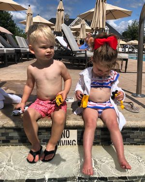 Image post by @laraleatrump on Instagram