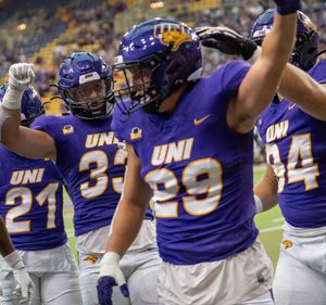Image post by @UNIFootball on Twitter