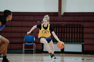 Image post by @teamcurry on Twitter