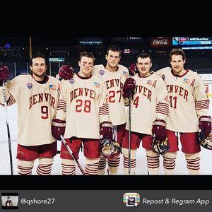 Image post by @du_hockey on Instagram