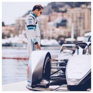Image post by @susie_wolff on Instagram