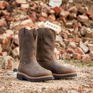Image post by @justinboots_ on Instagram