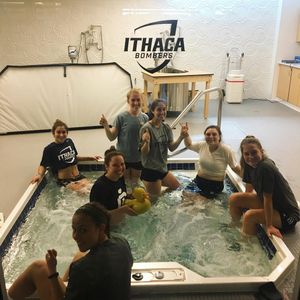 Image post by @ithacawlax on Instagram