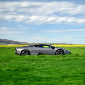 Image post by @bonhamscars on Instagram