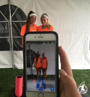 Image post by @ecnlgirls on Instagram