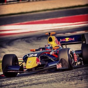 Image post by @carlossainz55 on Instagram
