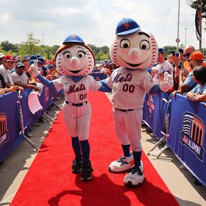 Image post by @mrsmet00 on Instagram