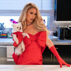 Image post by @parishilton on Instagram