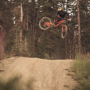 Image post by @foxmtb on Instagram