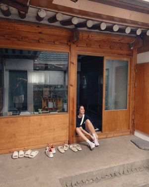 Image post by @gabyaleixandre on Instagram