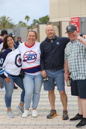 Image post by @nhljets on Twitter