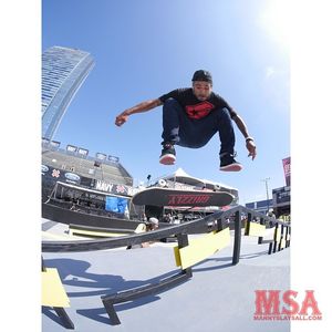Image post by @mannysantiago on Instagram