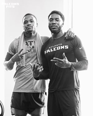 Image post by @falconsfits on Instagram