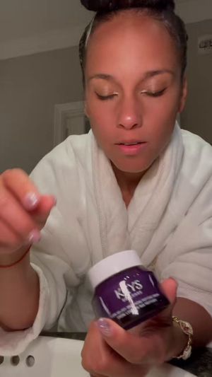 Video post by @aliciakeys on Twitter
