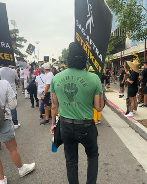 Image post by @iamgabrielluna on Instagram