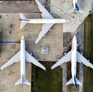 Image post by @united on Instagram