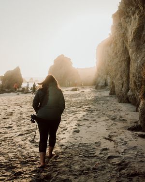 Image post by @thismodernlovephoto on Instagram