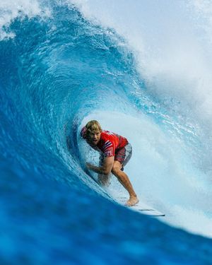 Image post by @wsloneocean on Instagram