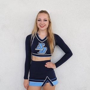Image post by @usdcheer on Instagram