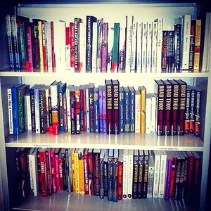 Image post by @gallerybooks on Instagram