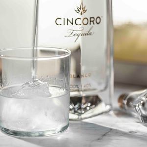 Image post by @cincoro on Instagram
