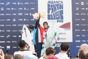 Image post by @wsl.qs on Instagram