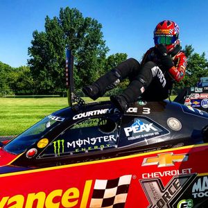 Image post by @courtneyforce on Instagram