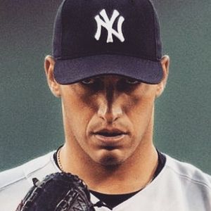 Image post by @bronxpinstripes on Instagram