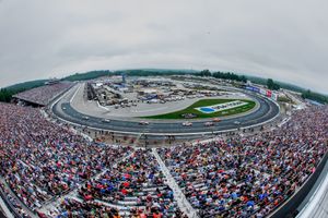 Image post by @nhms on Instagram