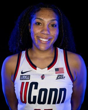 Image post by @uconnwbb on Instagram
